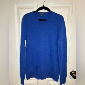 Saks Fifth Avenue - Sapphire Blue Ribbed Trim Crewneck Cashmere Sweater - Size M